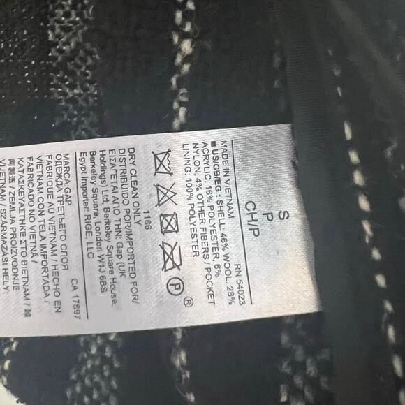 Gap Sweater Blanket Baja Jacket Bohemian Wool Black & White Size Small - Picture 6 of 8